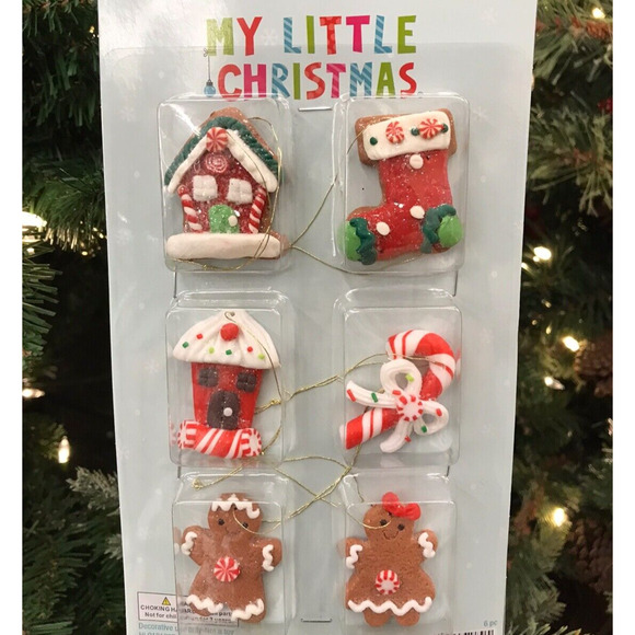 6 Gingerbread Themed Ornaments Christmas Mini Tree Decorations - Picture 1 of 4